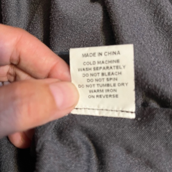 Miz Wear New York fringe shirt. NWT’s  Size L - Picture 5 of 7